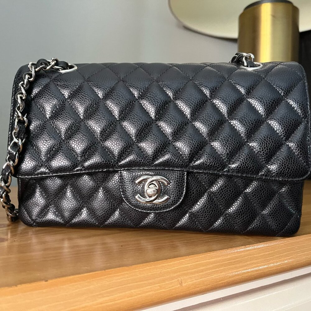 Black Caviar Double Flap Medium Leather Purse Bag READ
